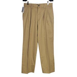 NWT Dockers Signature Khaki Pants Men's 30x30 Classic Fit Khaki Beige Pleated